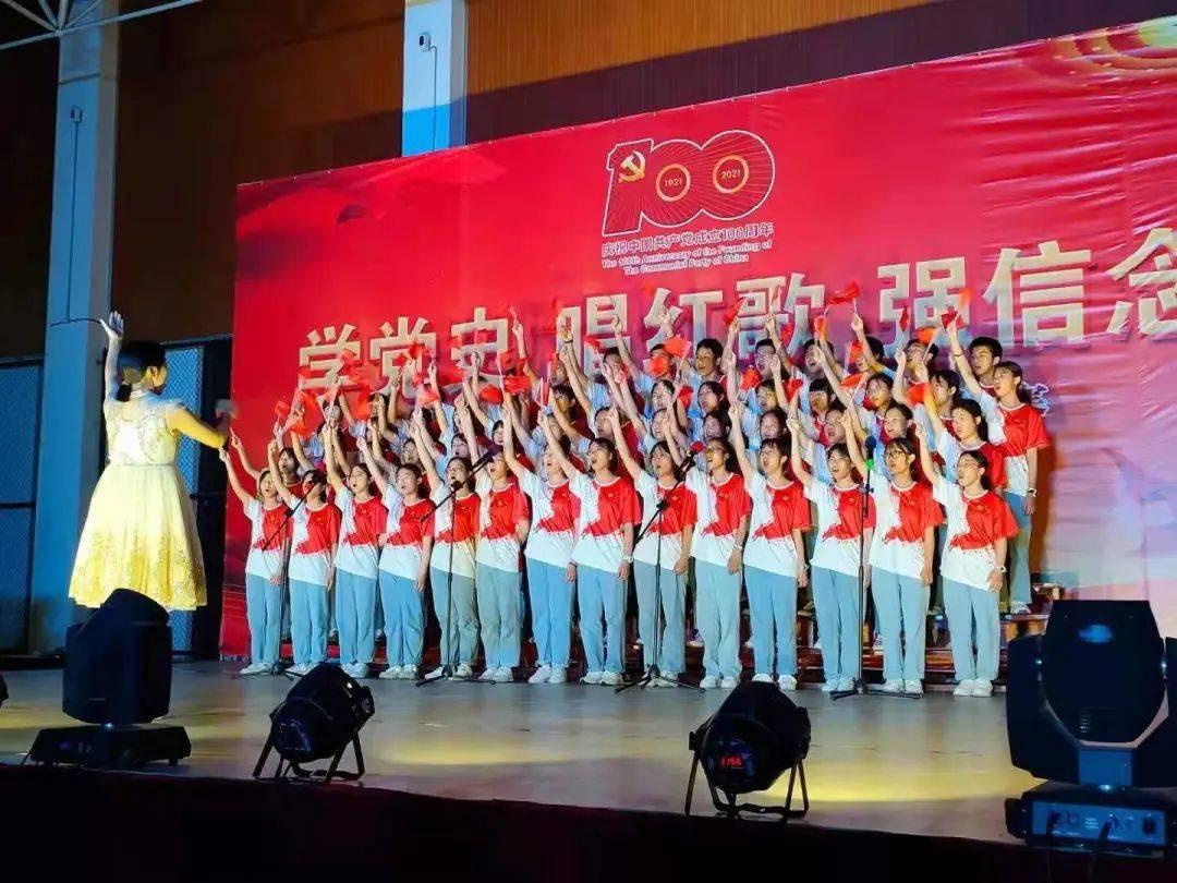 乌龟为啥会有“叠罗汉”这种奇怪行为呢？游戏画面